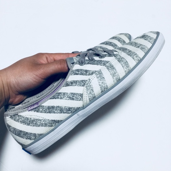 Keds | striped sneakers | gray/white | size 8. - Picture 2 of 8